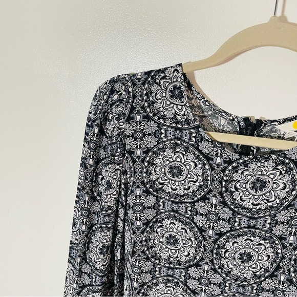 NEW Boden Crew Neck Print Mini Dress Black Paisley Pop Bohemian Preppy Retro - Picture 7 of 10